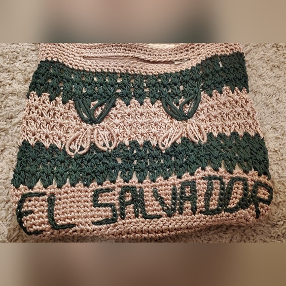 Crochet Handmade El Salvador 🇸🇻 Bag - Picture 3 of 14